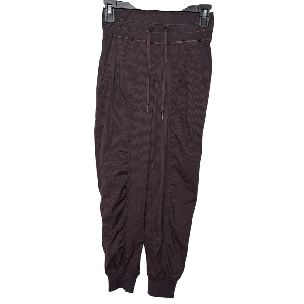 Lululemon Dance Studio MR 7/8 Jogger Brown Womens Size 0 NEW Athletic Athleisure
